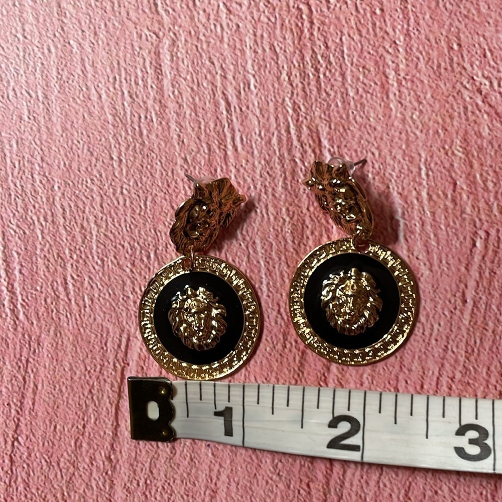 Sassy Studs Lion Drop Earrings - Picture 12 of 15
